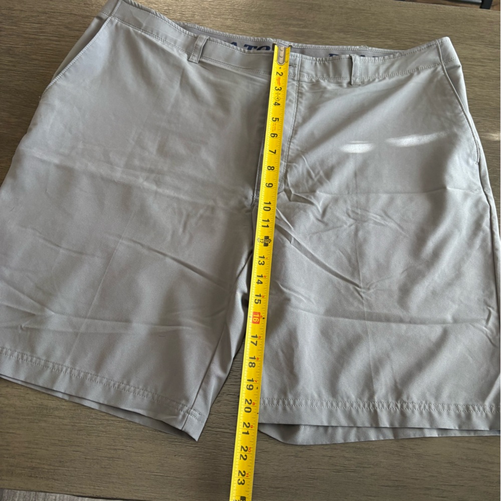 PGA Tour Men's Tan Flat Front Shorts